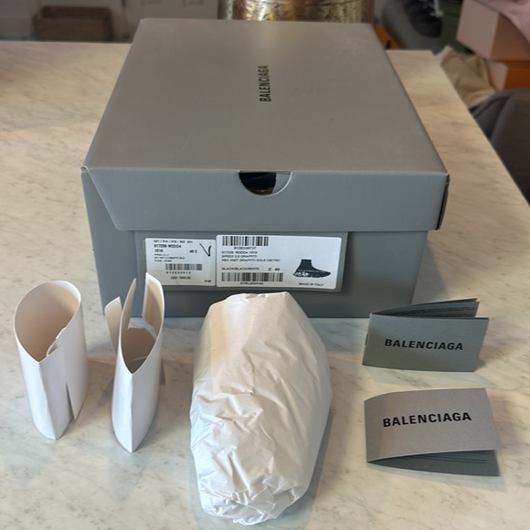 🌟✨Luxury Designer Bags and Boxes for Sale!✨🌟BALENCIAGA SHOE BOXXX FOR SALE 🩶 - Picture 6 of 16
